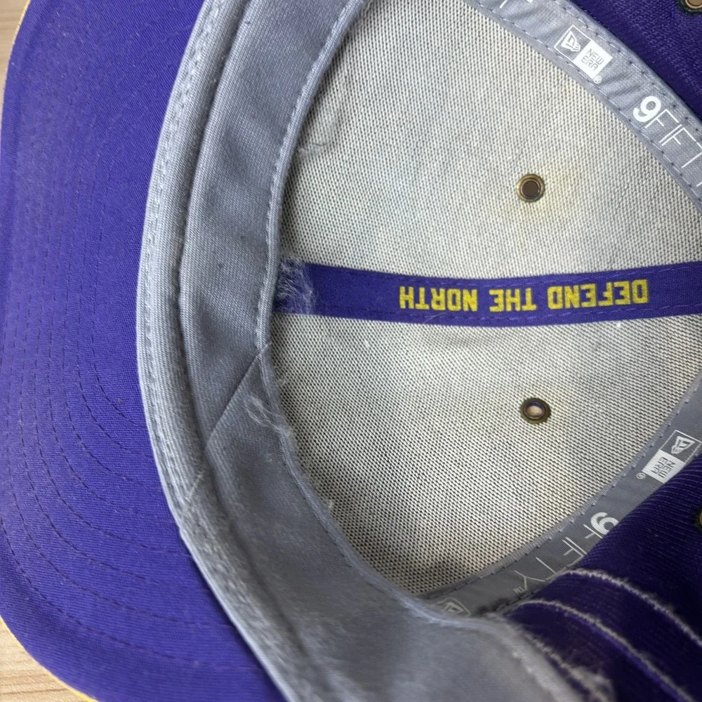 Minnesota Vikings Hat Cap Snap Back Purple Yellow NFL Football New Era Mens